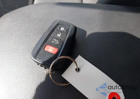 2024 Toyota Rav4 Xle from USA, damaged, VIN 2T3W1RFV5RC252349